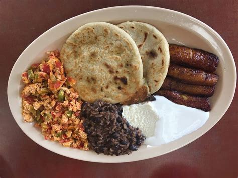 pupusas covina|pupusas y mas.